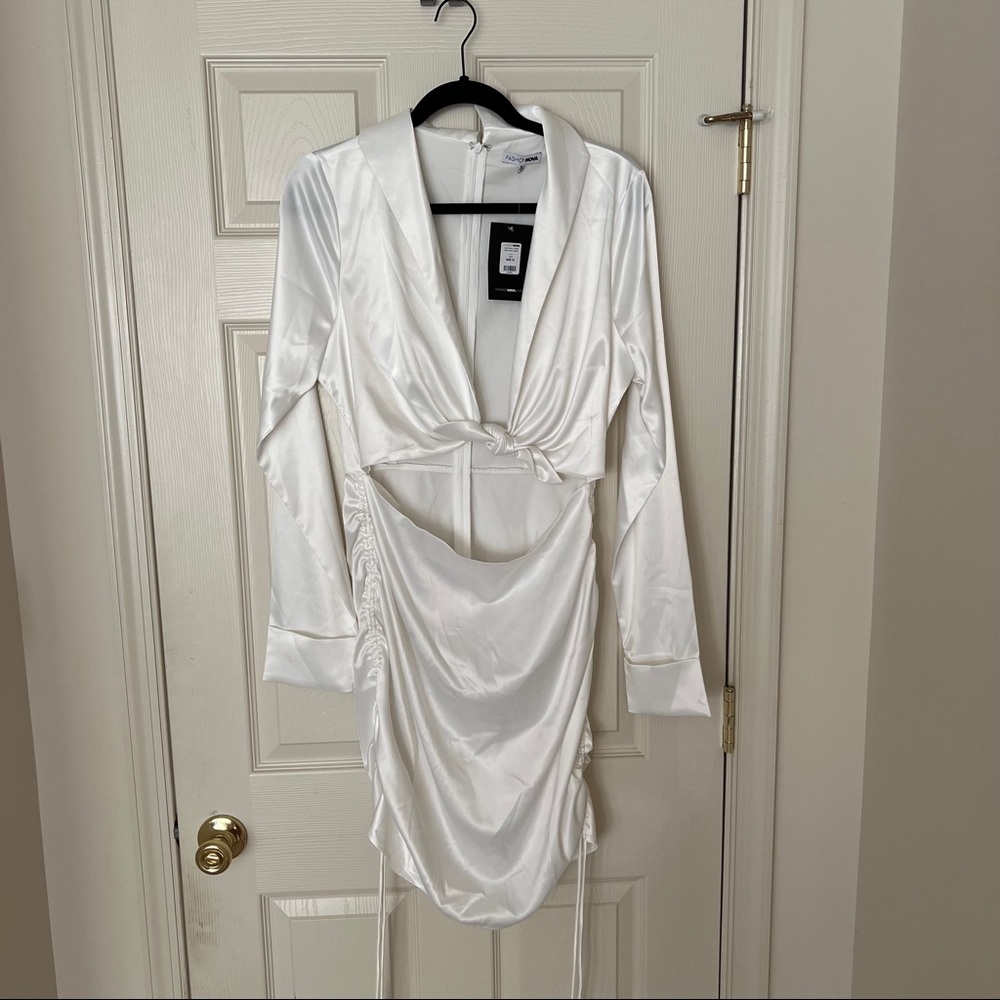 Silk Collar Dress with cutout